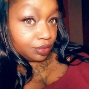 Meet your Posher, Kharisma